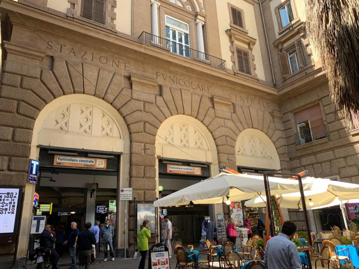 Вілла Centro Storico Napoli La Casa Di Ciro Екстер'єр фото