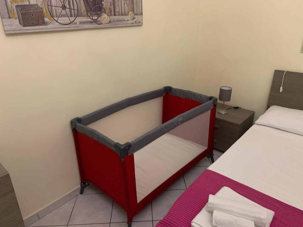Вілла Centro Storico Napoli La Casa Di Ciro Екстер'єр фото